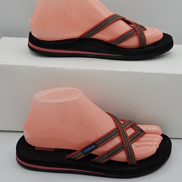 Teva Women's Olowahu Flip Flops -size 6 - Picture 15 of 15